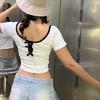 Beyaz Siyah Yaka Fiyonklu Sırt Bağcıklı Kısa Kollu Crop