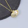 İstiridyeye Gizlenmiş İnci Gold Zincirli Kolye